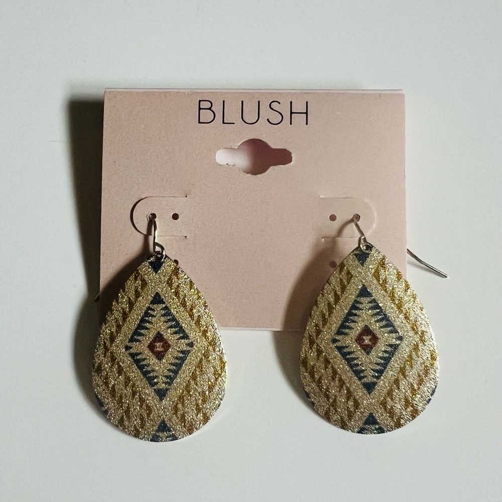 NWT Blush Gold and Blue Printed Teardrop Earrings✨